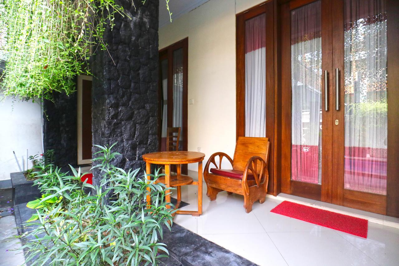 D'Astri Guesthouse Sanur Redpartner Denpasar Exteriér fotografie